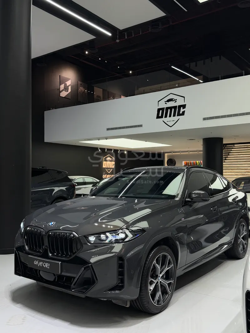 2025 بي ام دبليو الفئة اكس 6