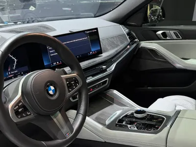 2025 بي ام دبليو الفئة اكس 6