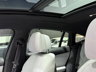 2025 بي ام دبليو الفئة اكس 6