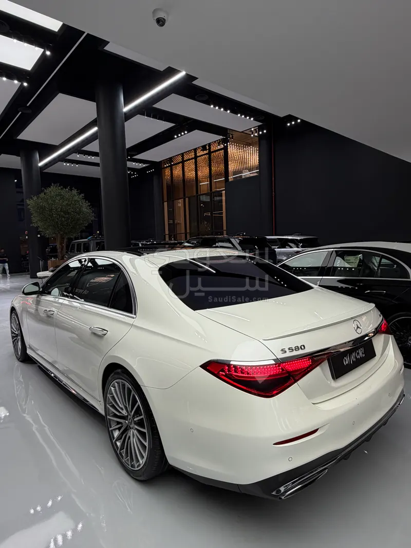 2022 مرسيدس - بنز إس 580