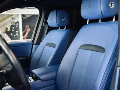 2023 رولز رويس كولينان بلاك بادج