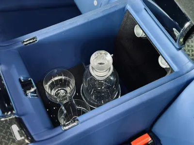 2023 رولز رويس كولينان بلاك بادج