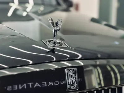 2023 رولز رويس كولينان بلاك بادج