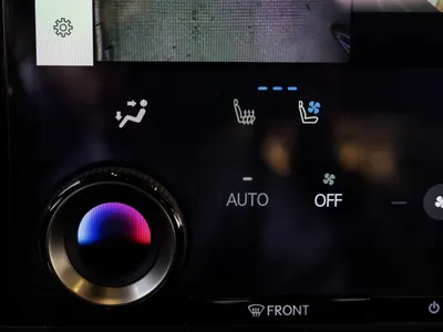 2026 لكزس أر إكس 350