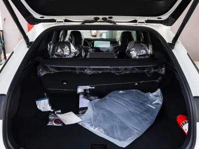 2026 لكزس أر إكس 350