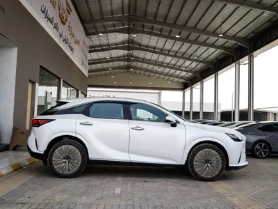 2026 لكزس أر إكس 350