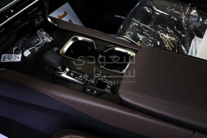 2026 لكزس أر إكس 350