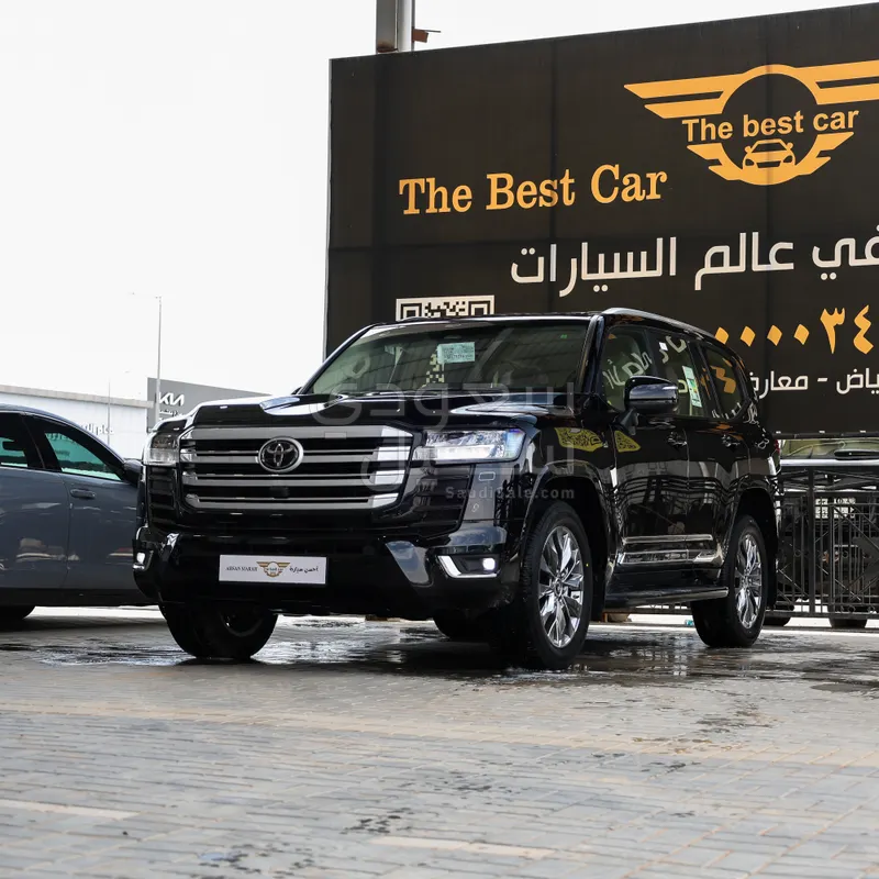 2025 تويوتا لاند كروزر جي اكس ار4