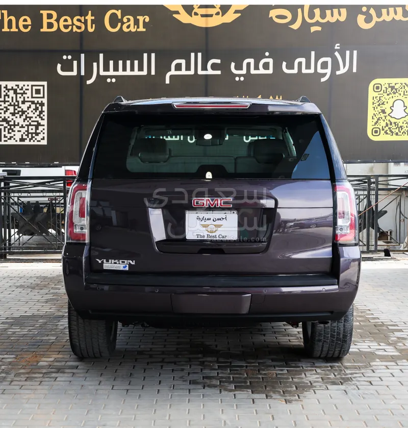 2017 جي ام سي يوكون