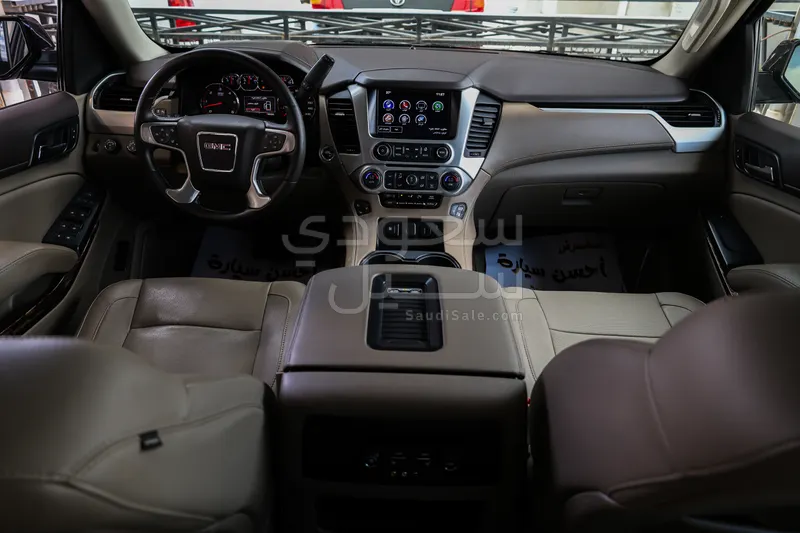 2017 جي ام سي يوكون