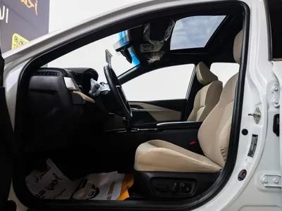 2025 تويوتا كامري ال اي