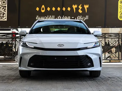 2026 تويوتا كامري ال اي