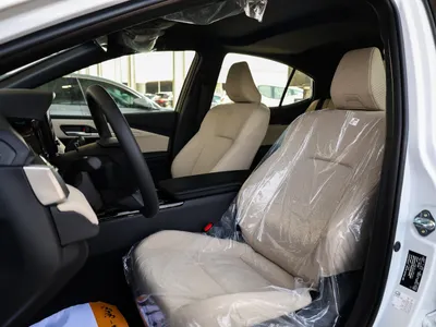 2026 تويوتا كامري ال اي