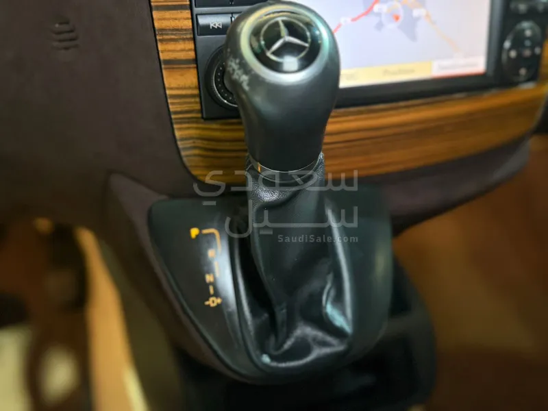 2012 مرسيدس - بنز فيانو في اي بي