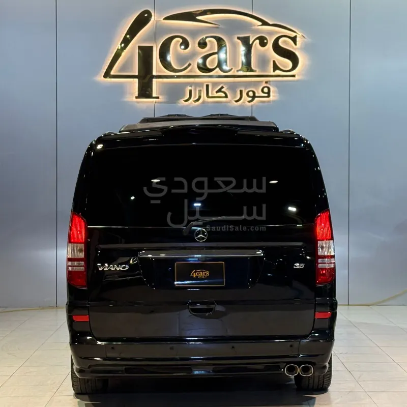 2012 مرسيدس - بنز فيانو في اي بي