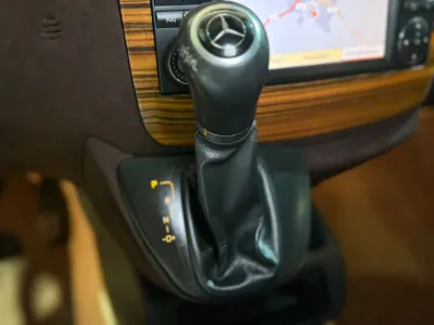 2012 مرسيدس - بنز فيانو في اي بي