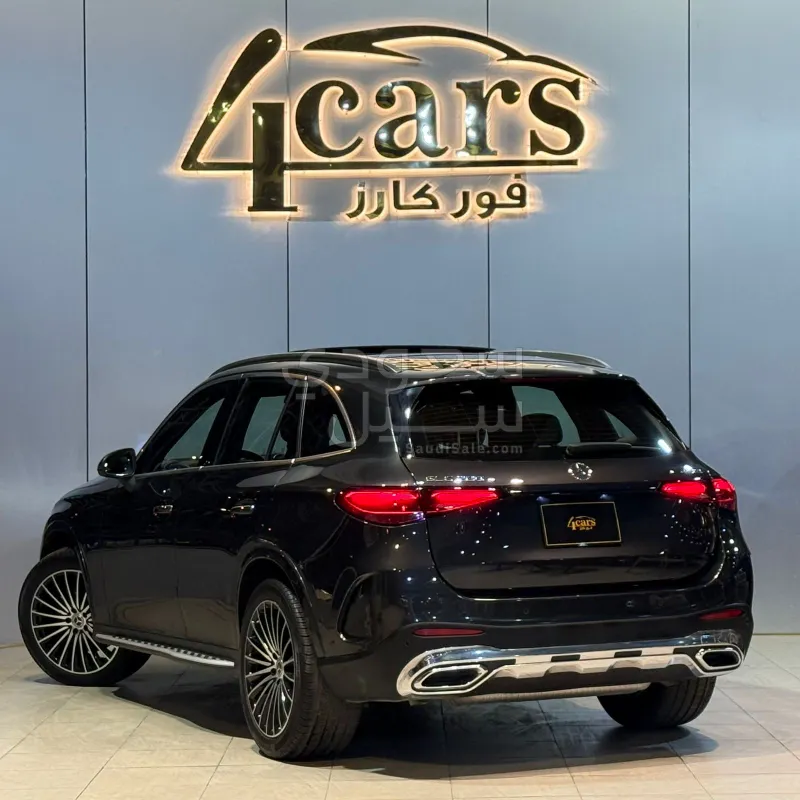 2024 مرسيدس - بنز جي إل سي 200 اي ام جي