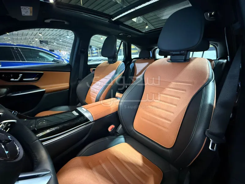 2024 مرسيدس - بنز جي إل سي 200 اي ام جي