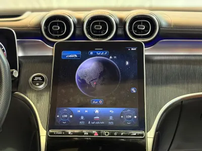 2024 مرسيدس - بنز جي إل سي 200 اي ام جي