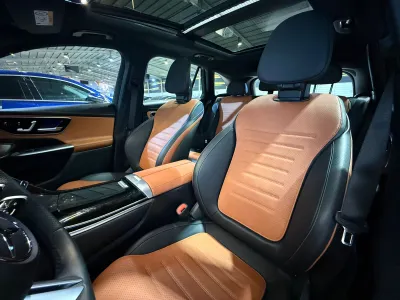 2024 مرسيدس - بنز جي إل سي 200 اي ام جي