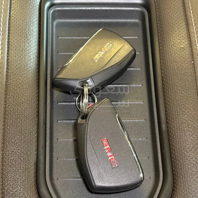 2023 جي ام سي يوكون اس ال اي