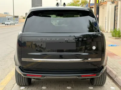 2024 لاند روفر رينج روفر اس في اوتوبيوغرافي