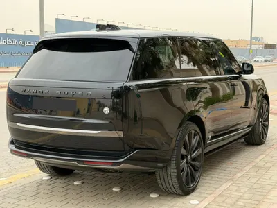 2024 لاند روفر رينج روفر اس في اوتوبيوغرافي