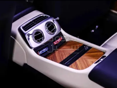 2017 رولز رويس داون