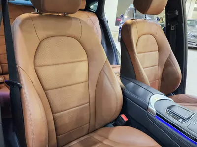 2021 مرسيدس - بنز جي إل سي 200