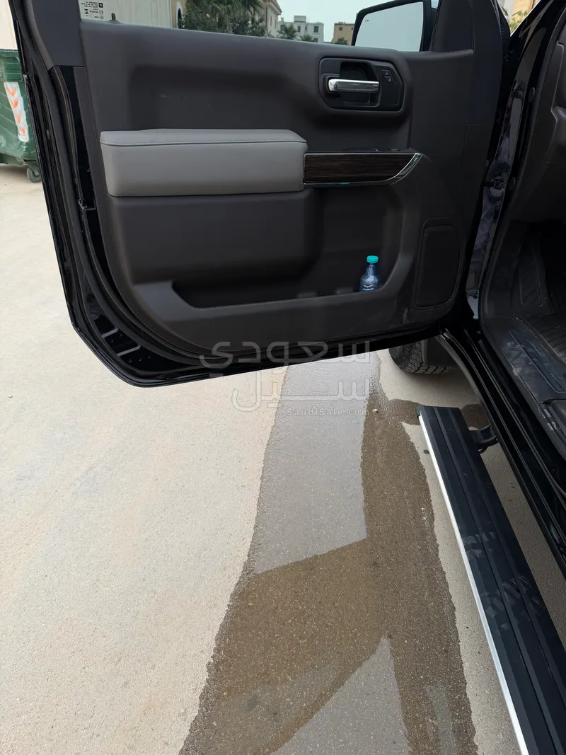 2024 جي ام سي سييرا اليفيشن