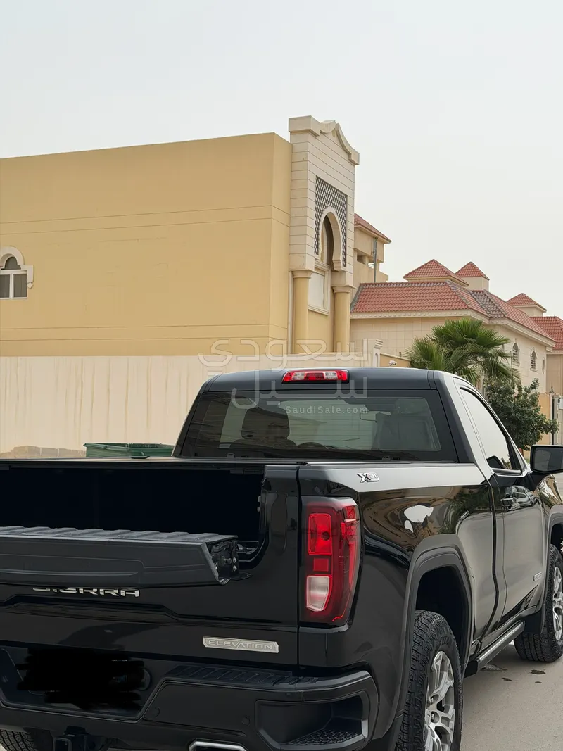 2024 جي ام سي سييرا اليفيشن