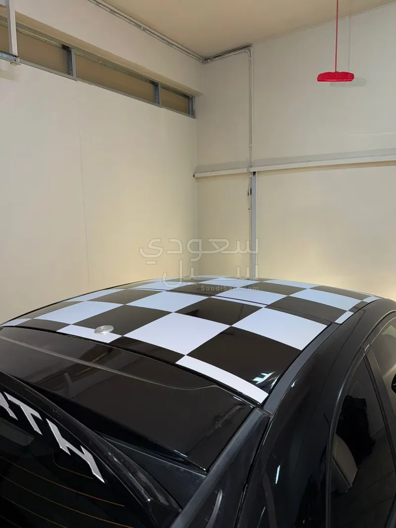 2022 فيات ابارث 695 70 انيفرساريو