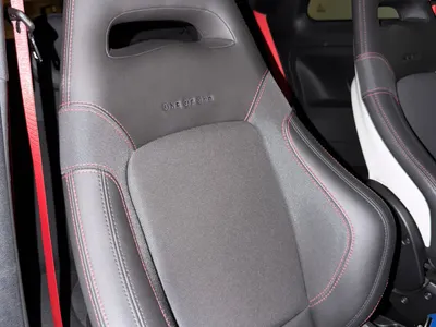 2022 فيات ابارث 695 70 انيفرساريو