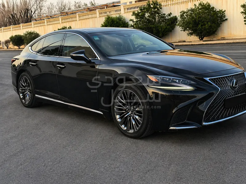 2018 لكزس إل إس 350