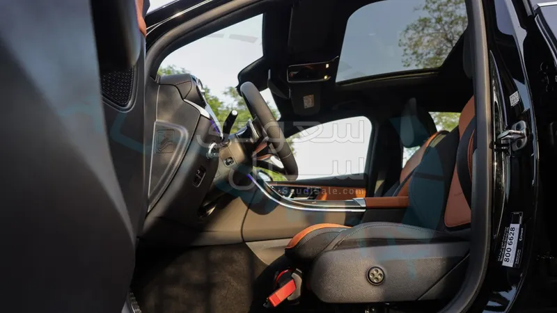 2026 مرسيدس - بنز جي إل سي 200