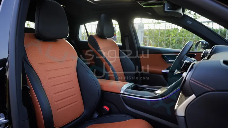 2026 مرسيدس - بنز جي إل سي 200