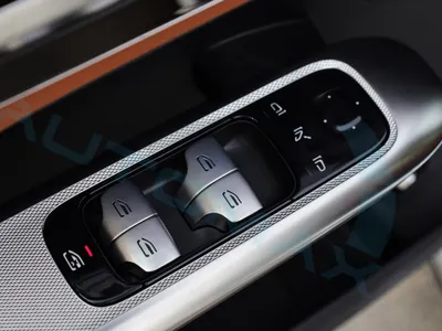 2026 مرسيدس - بنز جي إل سي 200