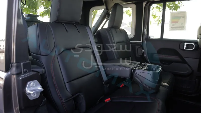 2025 جييب رانجلر ربيكون