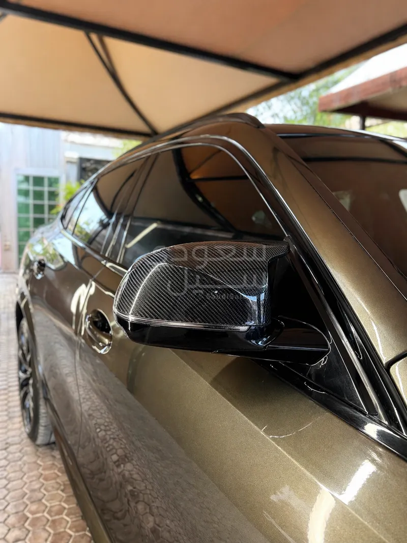 2021 بي ام دبليو الفئة اكس 6 إم كومبيتيشن