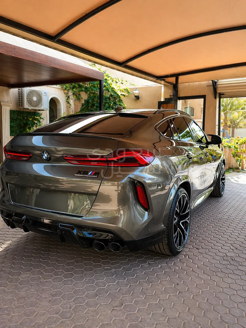 2021 بي ام دبليو الفئة اكس 6 إم كومبيتيشن