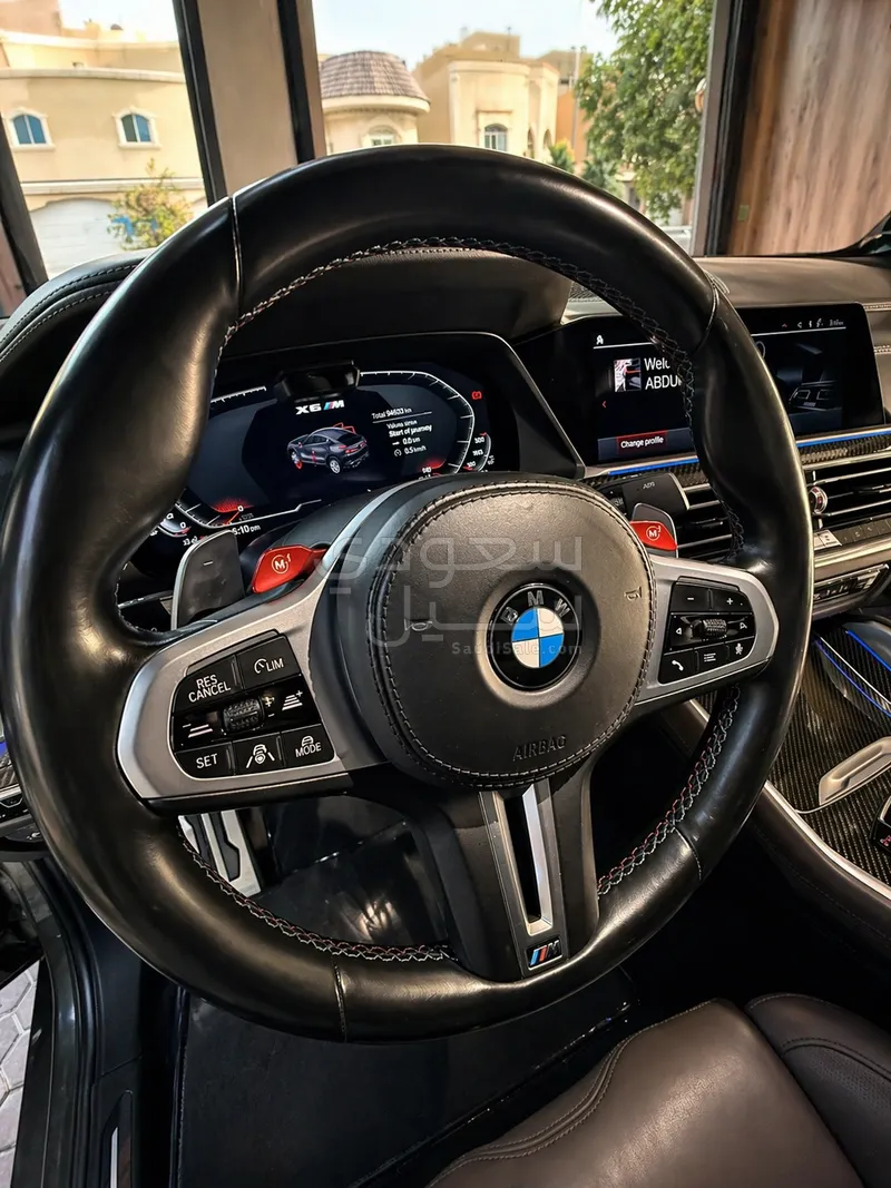 2021 بي ام دبليو الفئة اكس 6 إم كومبيتيشن