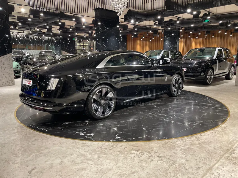 2025 رولز رويس سبيكتر