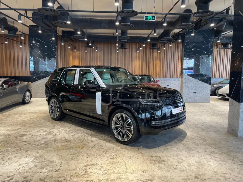 2026 لاند روفر رينج روفر اوتوبيوغرافي
