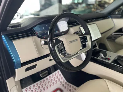 2026 لاند روفر رينج روفر اوتوبيوغرافي