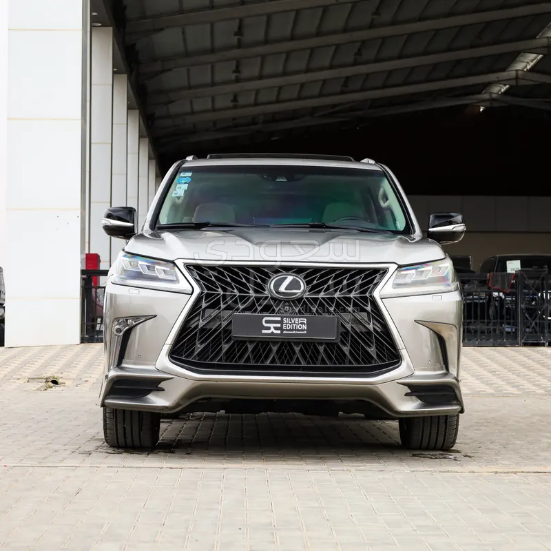 2018 لكزس إل إكس 570 اس