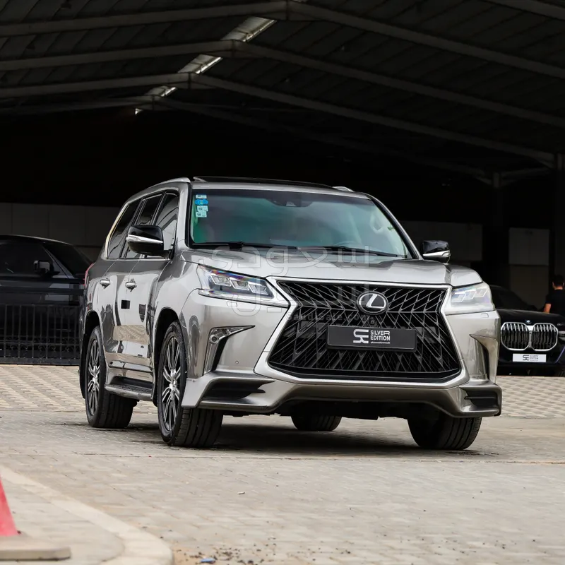 2018 لكزس إل إكس 570 اس
