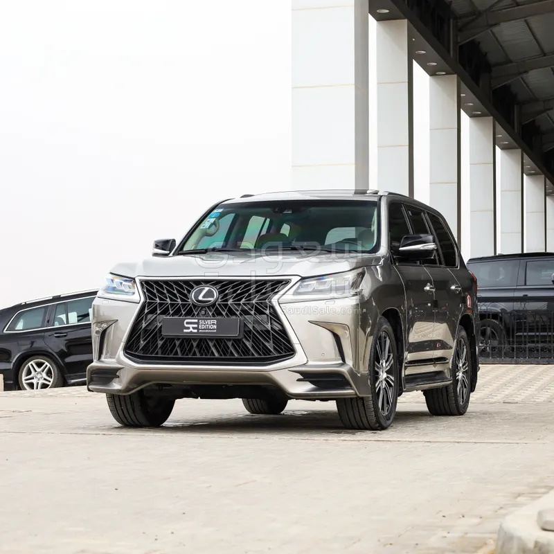 2018 لكزس إل إكس 570 اس