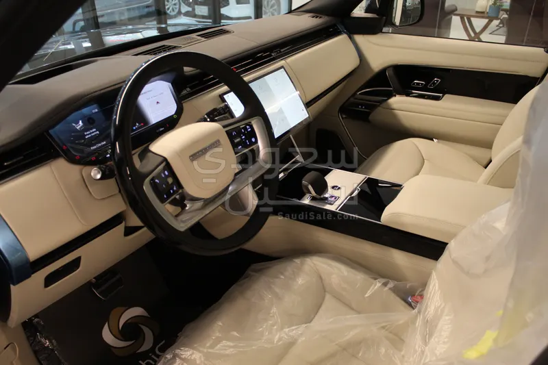 2026 لاند روفر رينج روفر اوتوبيوغرافي