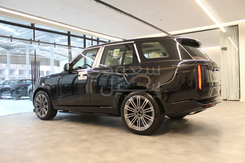 2026 لاند روفر رينج روفر اوتوبيوغرافي