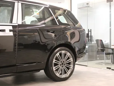 2026 لاند روفر رينج روفر اوتوبيوغرافي